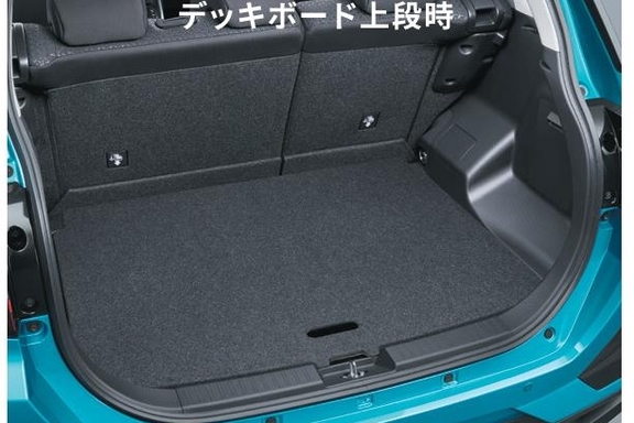 荷室アレンジ　Z（ガソリン・2WD）