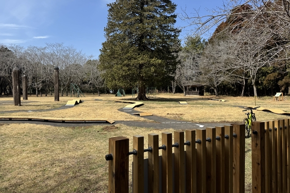 ハートフルホームページ_広場